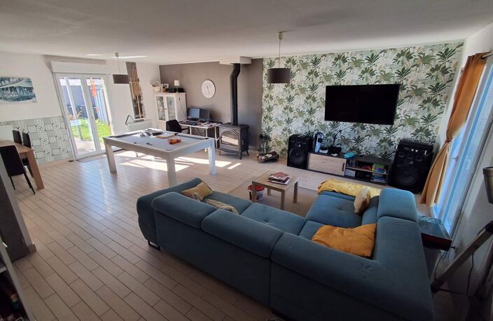 Vente maison 5 pièces 98 m² Monthou-sur-Cher (41400) — photo 2