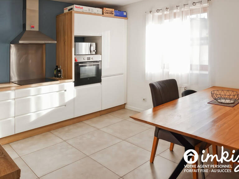 Appartement T3 centre avec terrasse cave + parking — photo 1