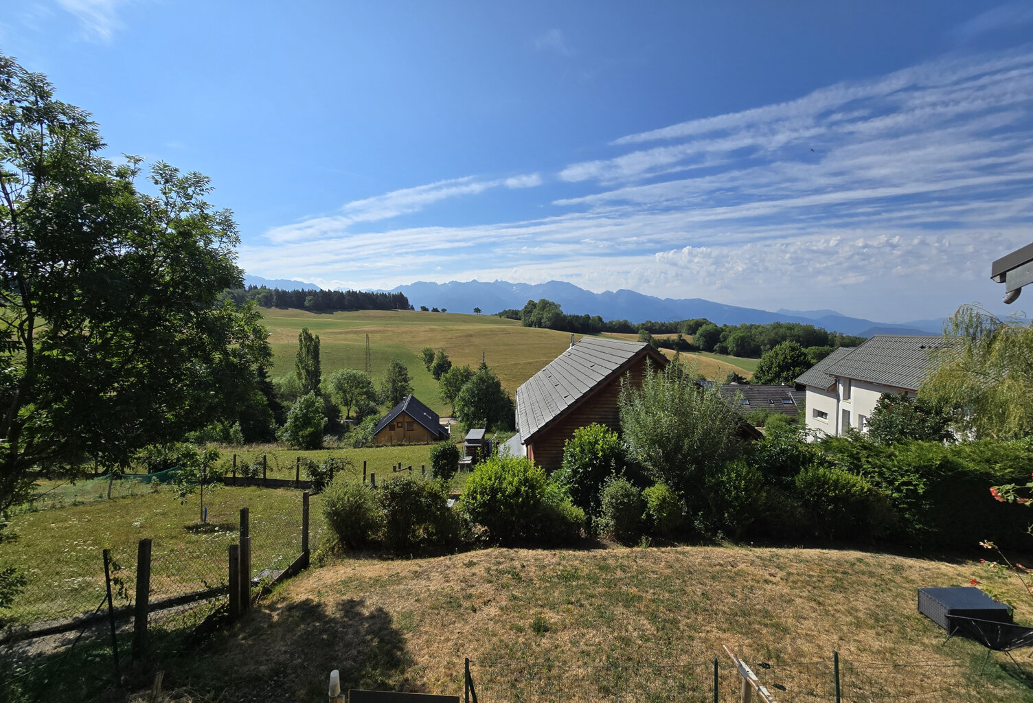 ST HILAIRE DU TOUVET,  DUPLEX T4 +C — photo 1