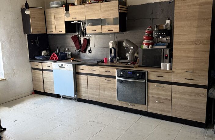 Vente Maison/villa 5 pièces — photo 2