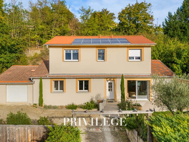 MONTANAY   UNE MAISON FAMILIALE — photo du bien