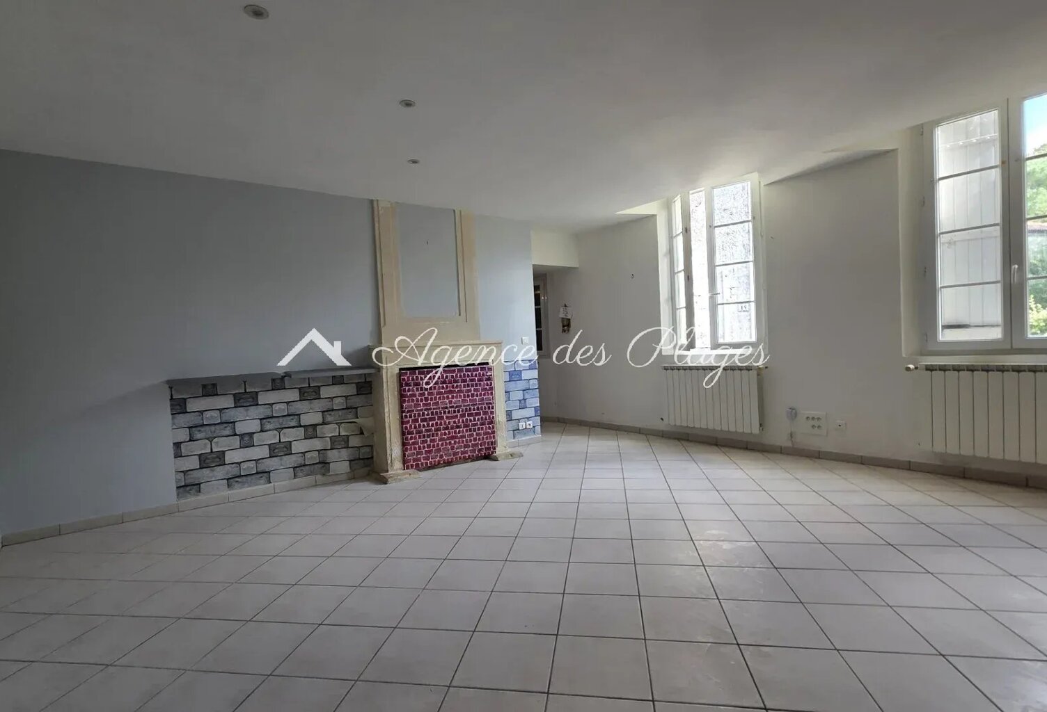 MAISON A RIOUX — photo 1