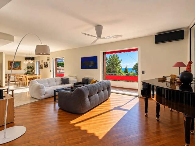 VILLEFRANCHE-SUR-MER - Appartement-Villa 157m2 — photo du bien
