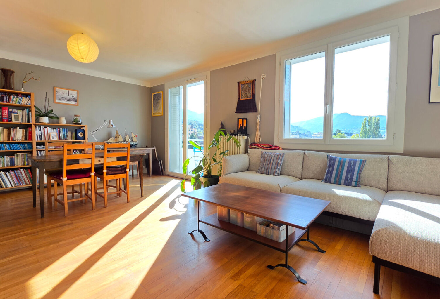 CHAMBERY - T4 DERNIER ETAGE — photo 1