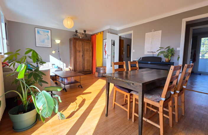 CHAMBERY - T4 DERNIER ETAGE — photo 4