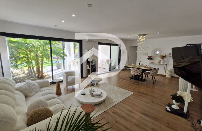 Maison contemporaine de plain-pied avec piscine 6 pièces 142 m² ORTHEZ — photo 3