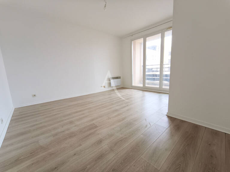 T2 36m² + BALCON + PARKING - CERGY LE HAUT — photo 1
