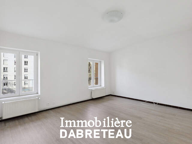 T3 MONTEE DE LA BOUCLE — photo du bien