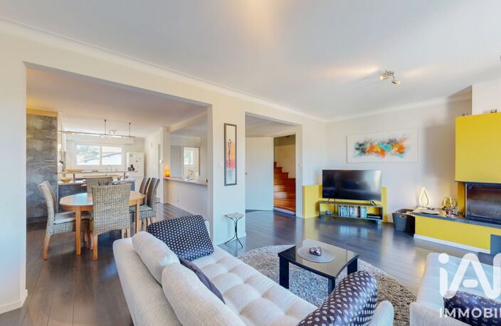 Vente Maison de ville 5 pièces — photo 2