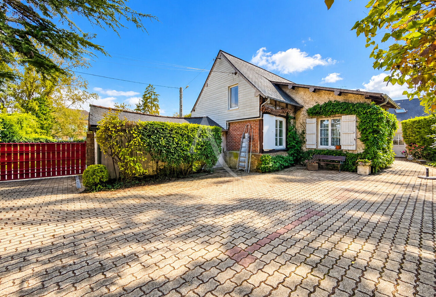 Maison  plain pied de vie proche ETREPAGNY — photo 1