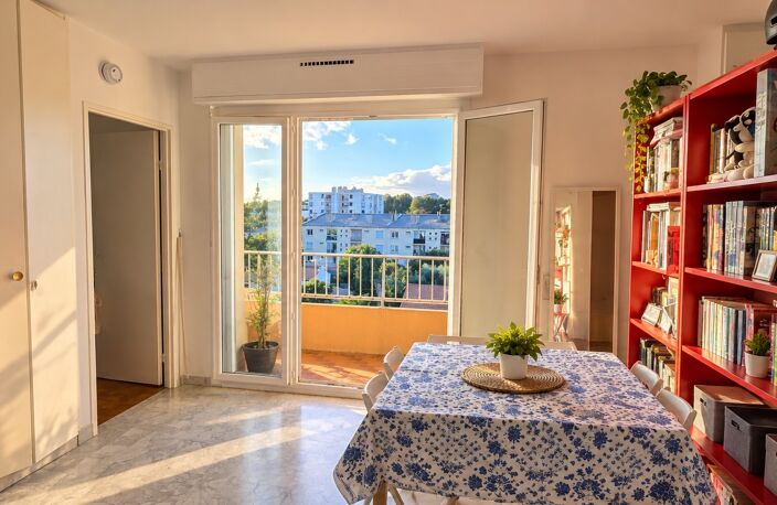 Vente Appartement 1 pièce — photo 2