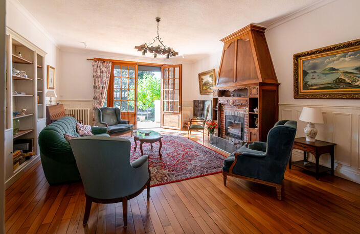 Maison de caractère au Centre ville historique de Chablis — photo 4
