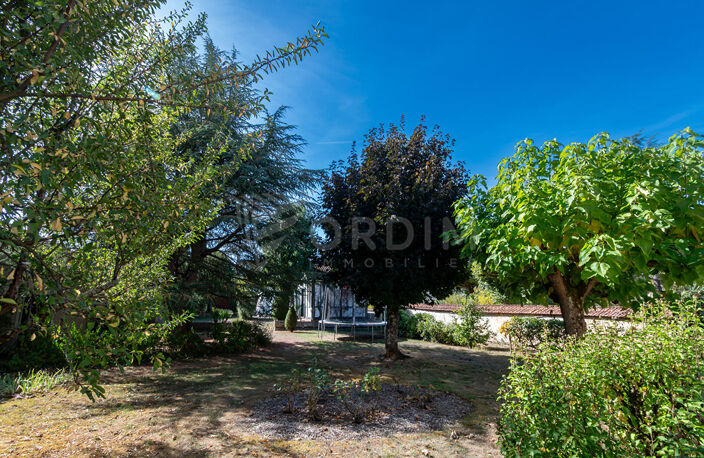 Maison de caractère au Centre ville historique de Chablis — photo 5