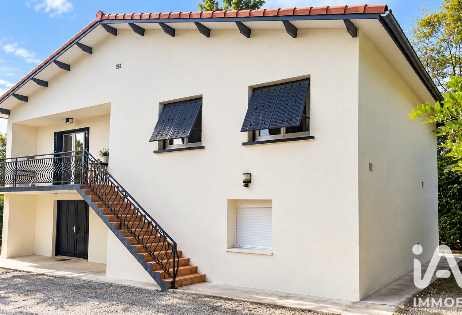 Vente Maison/villa 8 pièces — photo 1