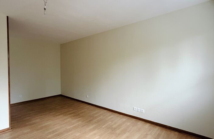 Vente Studio 1 pièce — photo 2