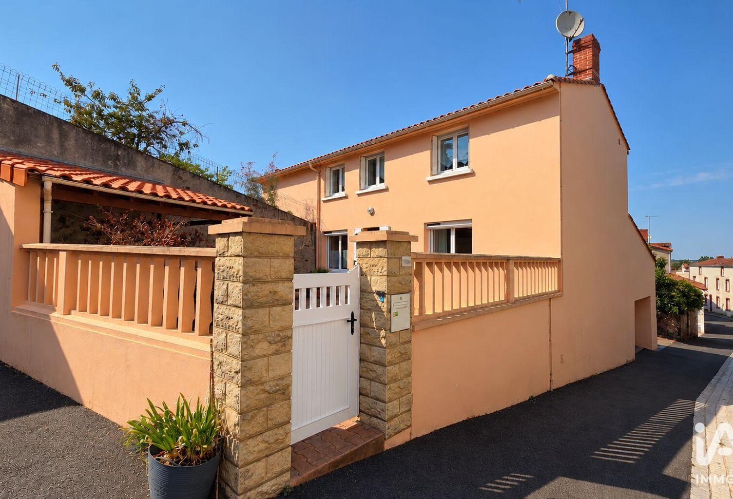 Vente Maison/villa 4 pièces — photo 1