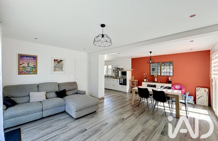 Vente Maison/villa 5 pièces — photo 2