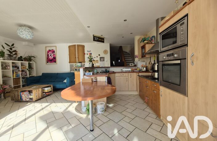 Vente Maison de ville 7 pièces — photo 2