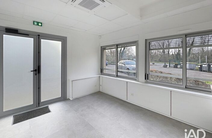 Location Bureaux 113 m&sup2; — photo 3