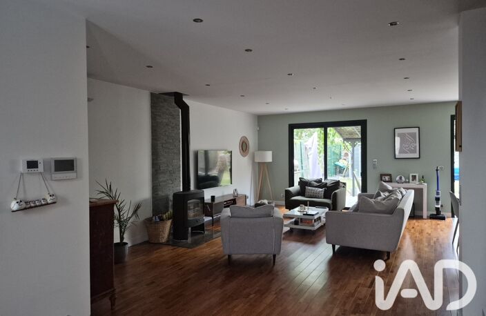 Vente Maison/villa 5 pièces — photo 2