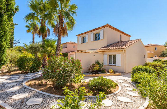 Maison rare avec vie de plain-pied   La Londe-les-Maures — photo 4