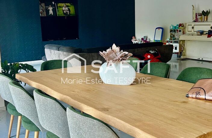 Superbe maison de 230m2 + grand garage de 30m2 — photo 5