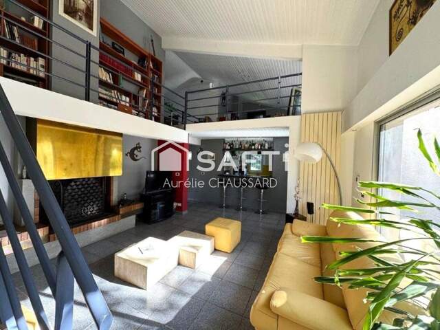 Villa 170 m² sur terrain de 4500 m² arboré avec piscine — photo du bien