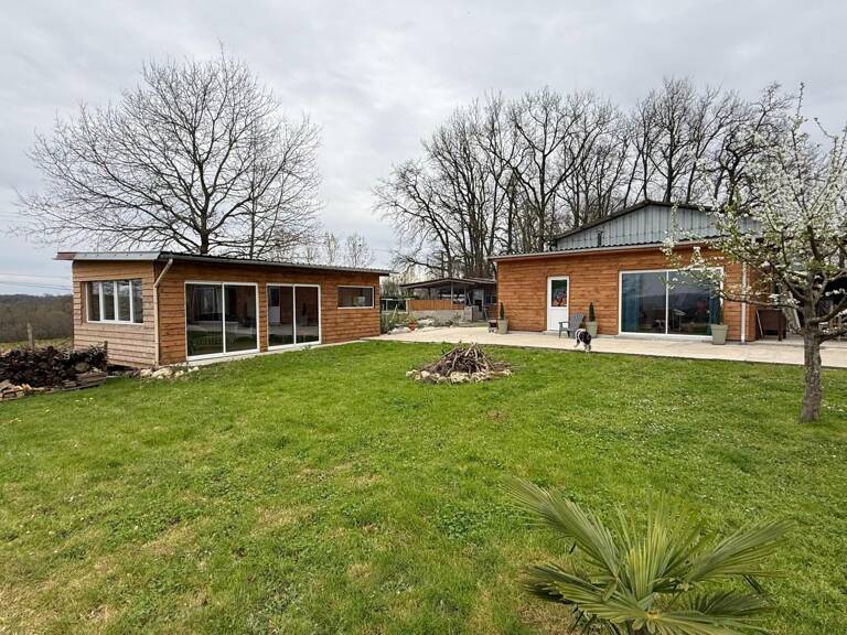 Complexe 3 chalets et local commercial — photo 1