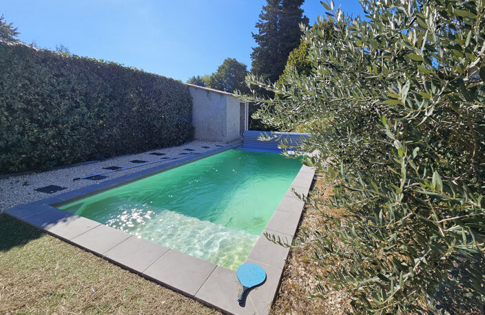 VILLA T4  DE PLAIN PIED AVEC PISCINE — photo 2