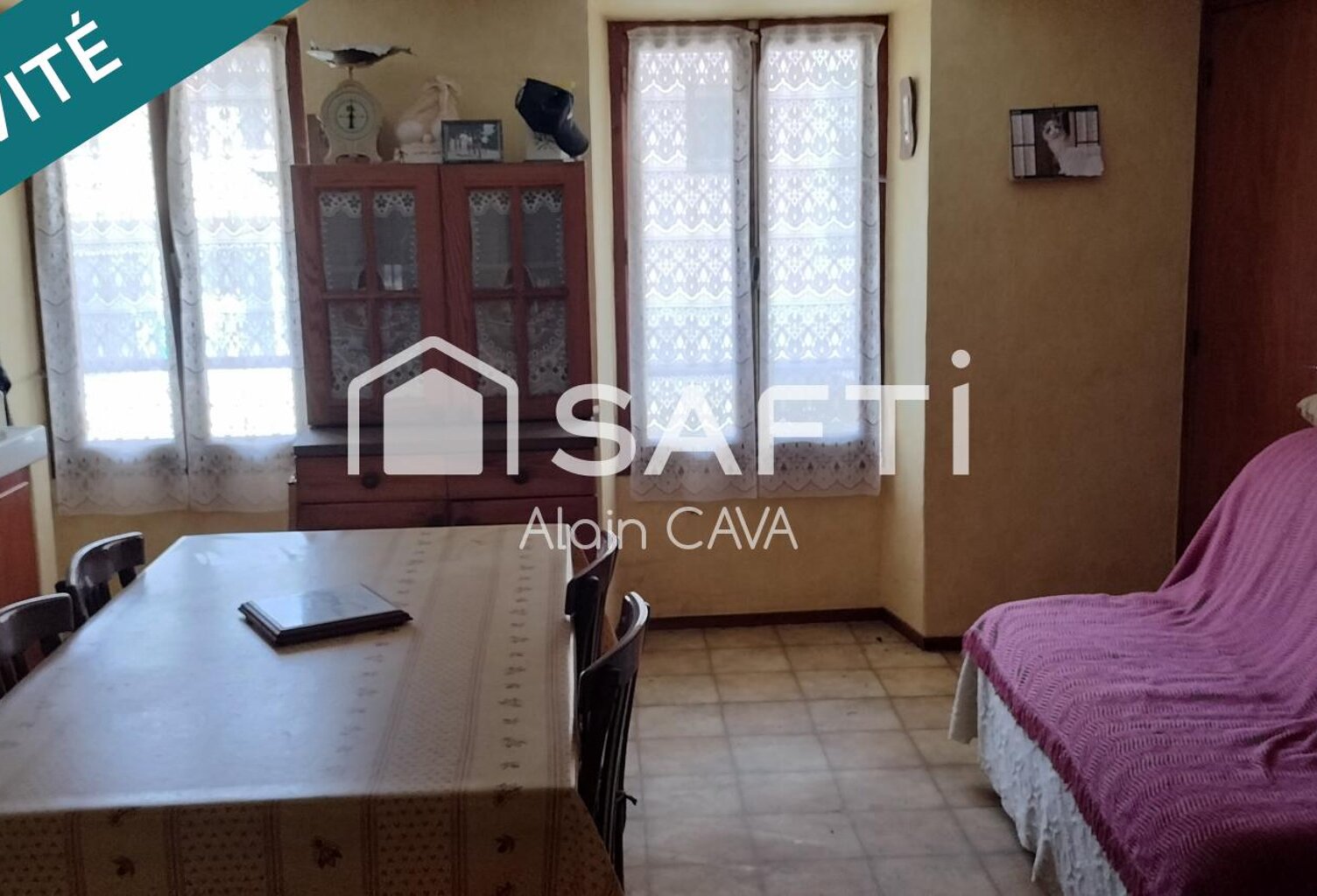 Appartement de 30m² au 1er étage sans ascenseur — photo 1