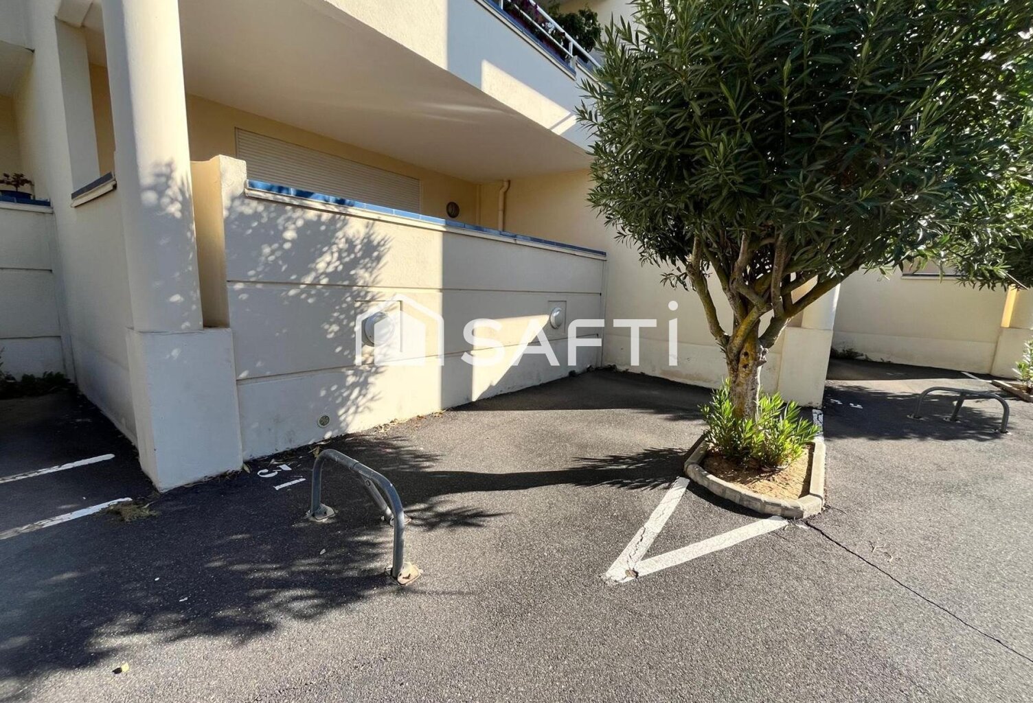 PARKING VALRAS PLAGE — photo 1