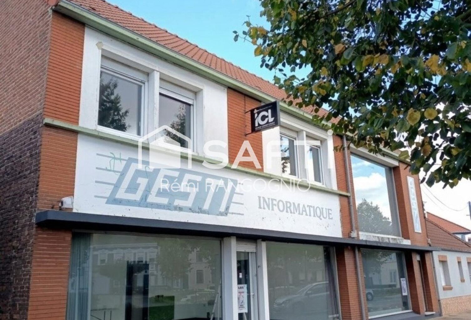 Local commercial modulable de 200 M2 à Arques (62510) — photo 1