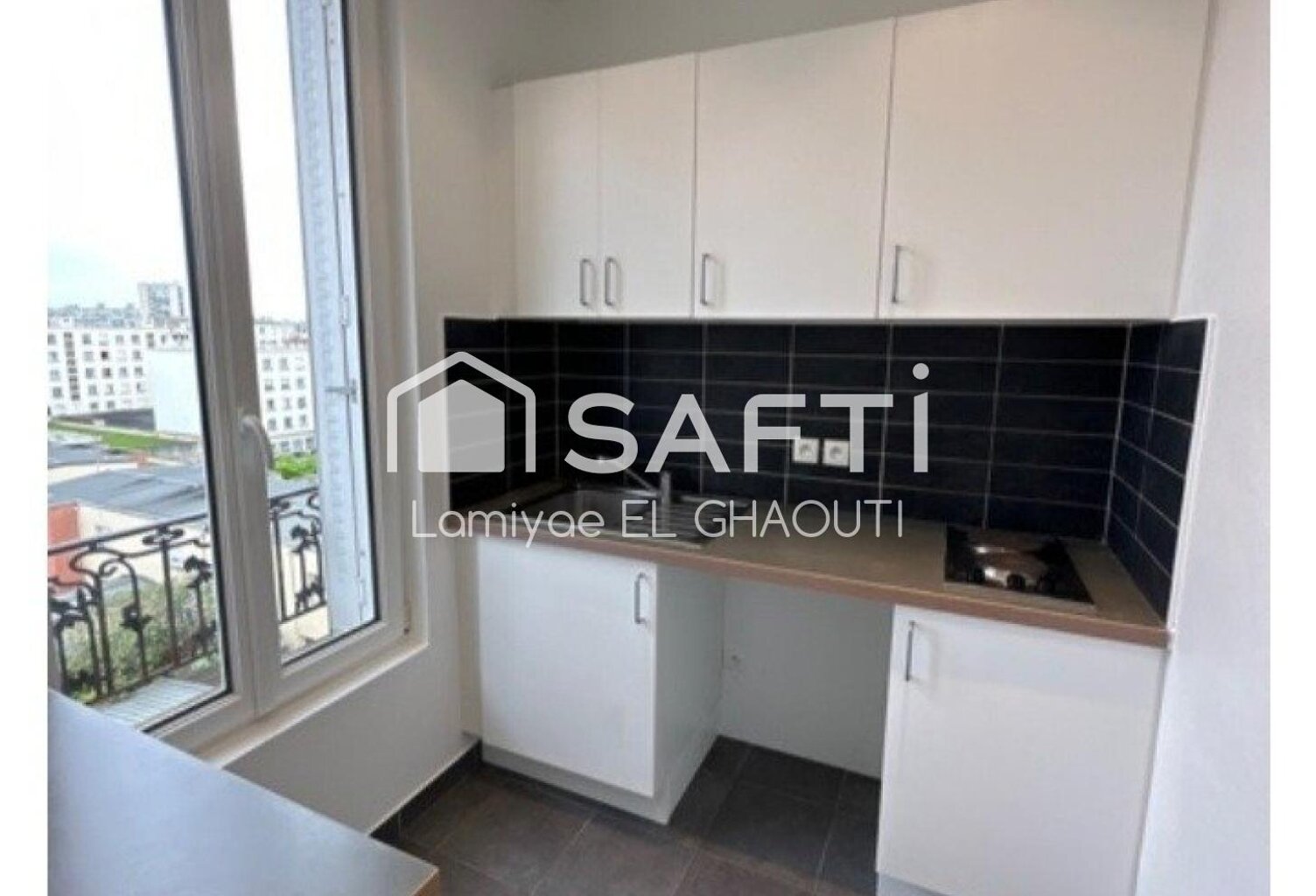 Appartement calme rue ROUBLOT, à proximité de tout — photo 1