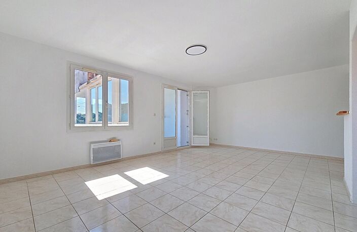 Appartement T4 lumineux avec terrasse  Dernier étage avec vue panoramique à Lamalou-les-Bains — photo 2