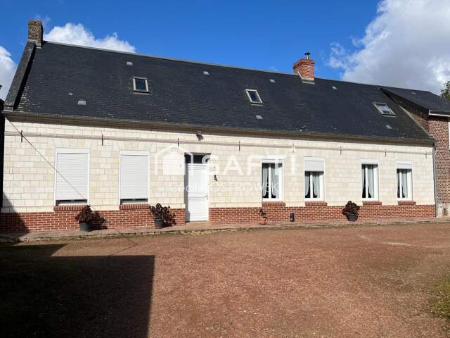 Fermette en pierres blanches : charme et espace — photo du bien