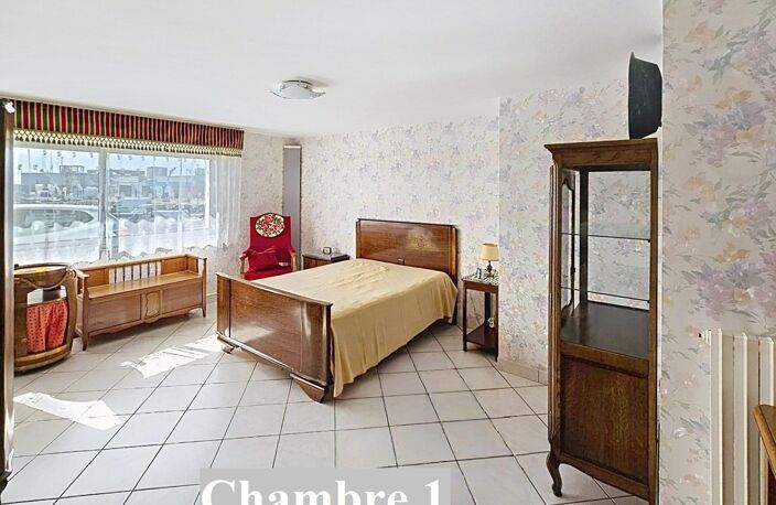 Vue port proche tous commerces — photo 5
