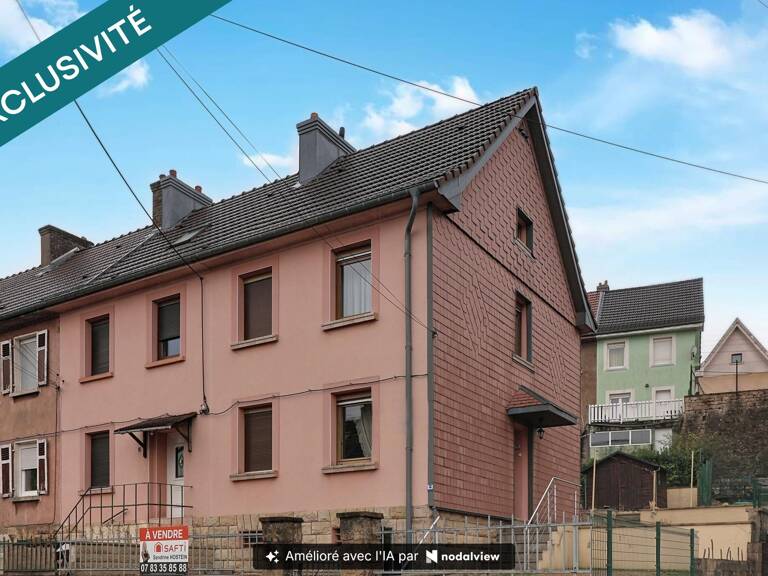 Maison avec terrasse, jardin et garage! — photo 1