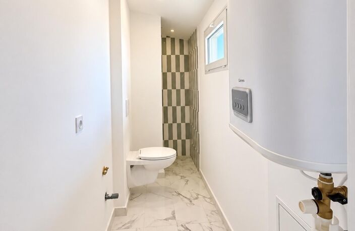 Appartement au cœur de Bordeaux avec balcon — photo 4