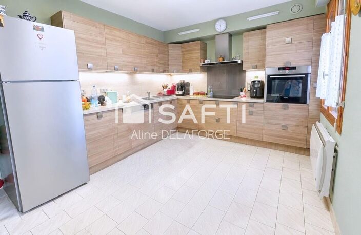 À VENDRE  MAISON FAMILIALE AVEC SOUS-SOL COMPLET ET GRAND JARDIN À TINCQUES — photo 5