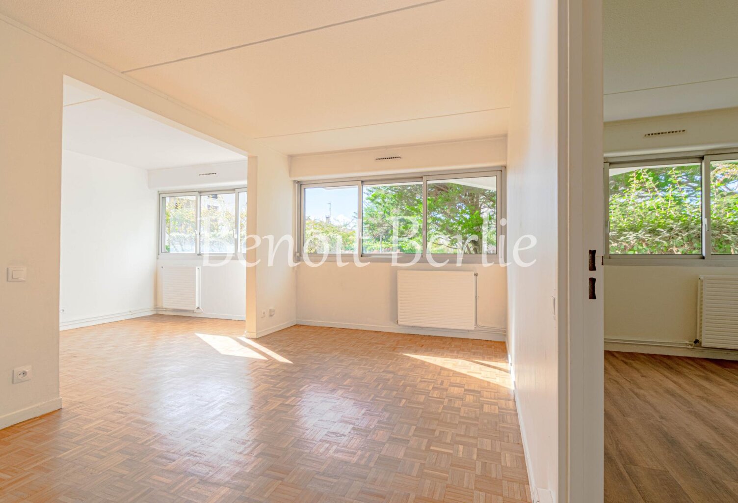BORDEAUX CAUDÉRAN  Bel appartement traversant au pied du Parc Bordelais — photo 1