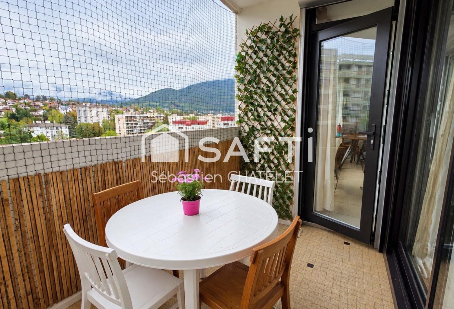 ANNECY NORD  T4 DE 85 M² AVEC BELLE VUE — photo 1