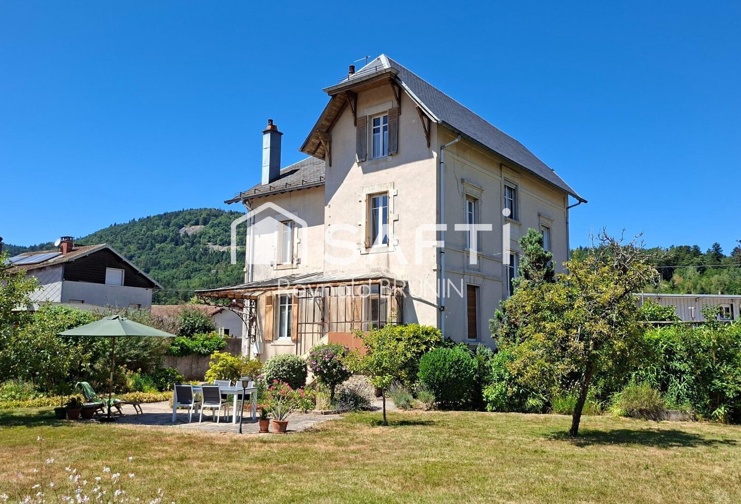 Maison de maître avec 5 chambres à Saint-Amé — photo 1