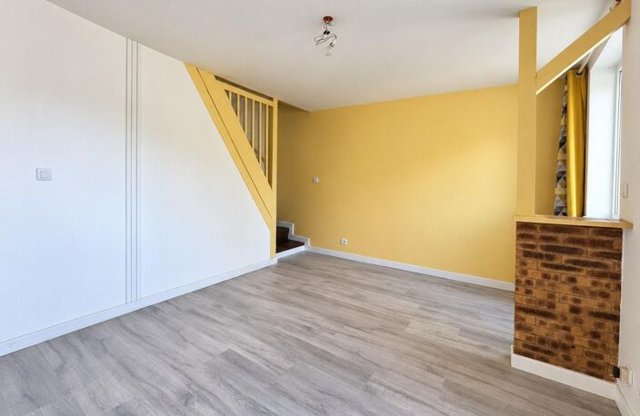 maison de ville dans un secteur recherché — photo 3