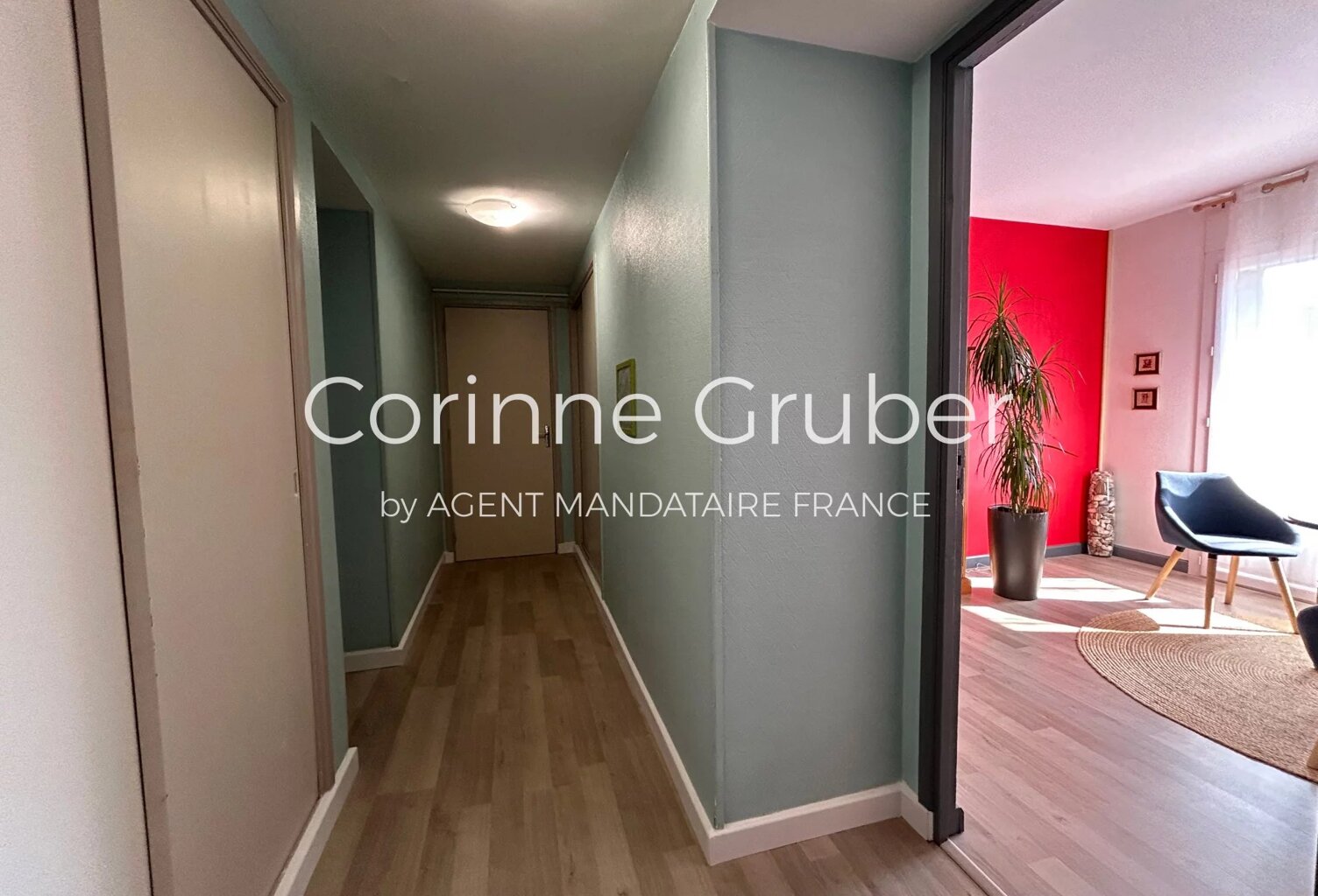 DIGNE – APPARTEMENT TYPE 4 DE 83 M² – BALCON ET CAVE — photo 1