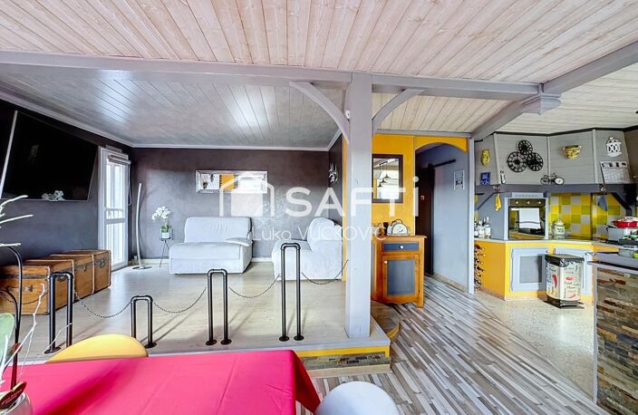 Un 2 pièces atypique de 66 m², lumineux et plein de charme ! — photo 2