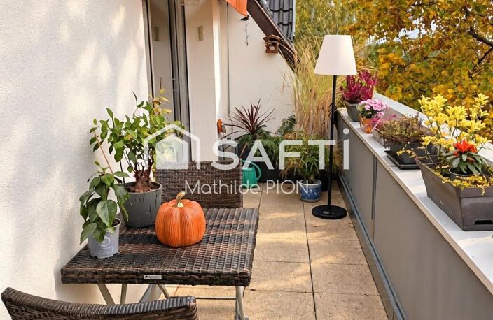 Robertsau: vaste duplex lumineux aux volumes généreux — photo 3