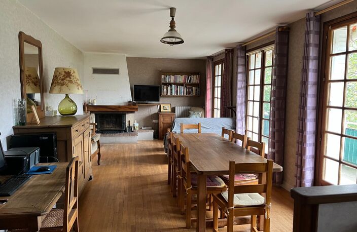 Maison - 130m² - 6 pièces — photo 2