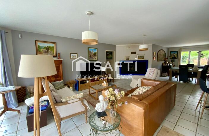 Maison de plain pied, 5 chambres, piscine sur un terrain d'environ 3100 m² — photo 5