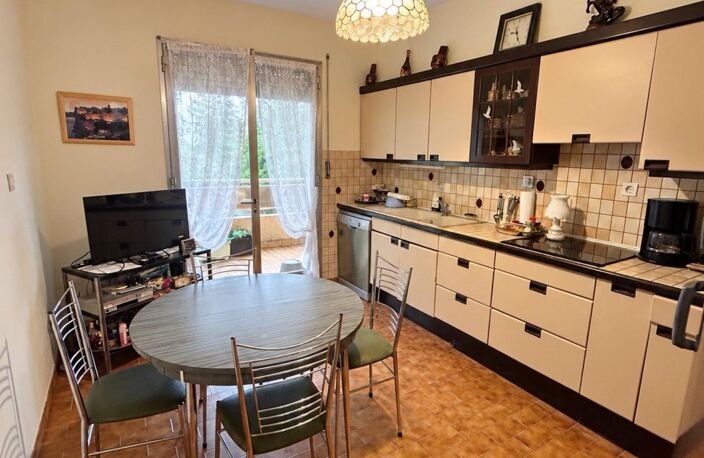 MONTÉLIMAR  APPARTEMENT DE 105 M² AVEC GRANDE TERRASSE, GARAGE ET CAVE — photo 4