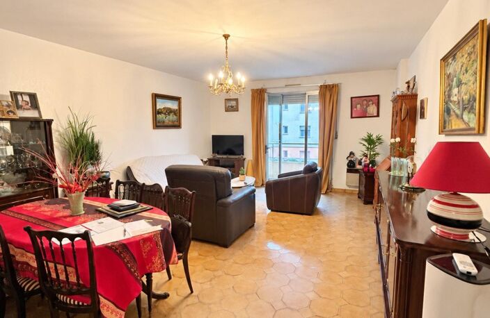 MONTÉLIMAR  APPARTEMENT DE 105 M² AVEC GRANDE TERRASSE, GARAGE ET CAVE — photo 5